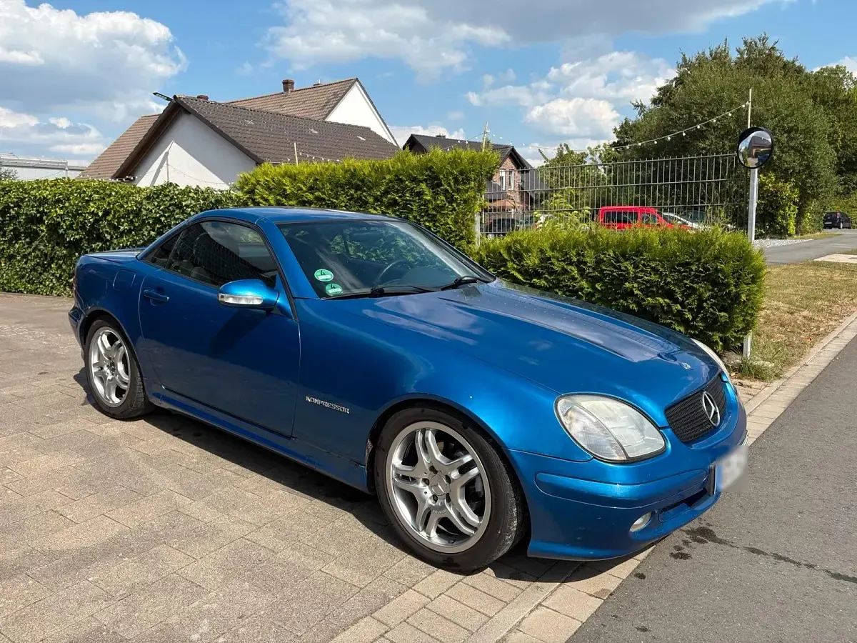 Gebraucht Mercedes SLK230 AMG 197 PS (144 kW) 2001 Blau Cabrio