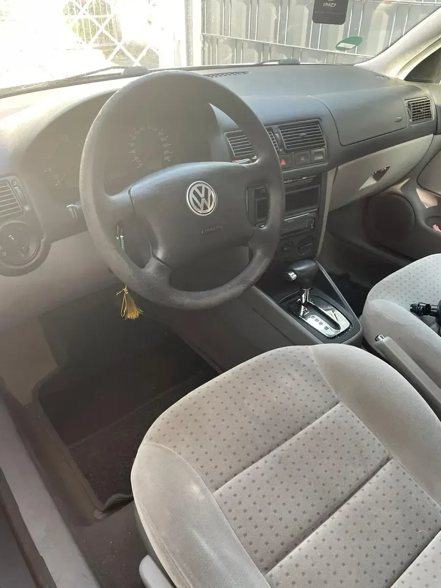 Gebraucht VW Golf IV 101 PS (74 kW) 1998 Silber Kleinwagen