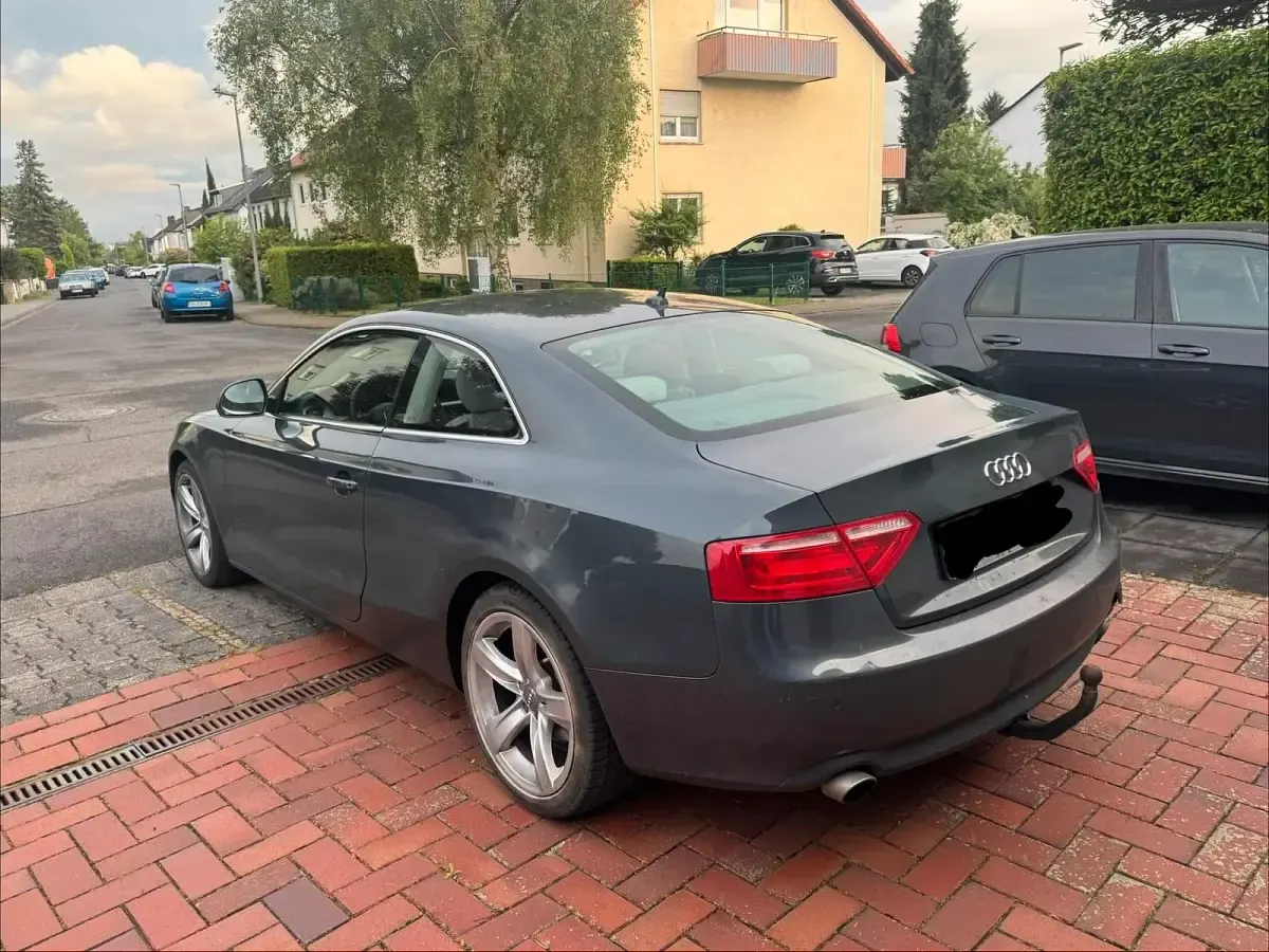 Gebraucht Audi A5 239 PS (175 kW) 2009 Grau Coupé