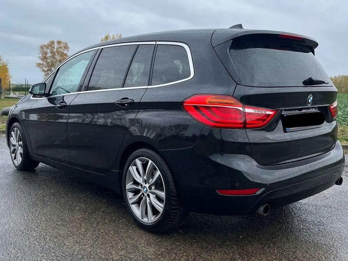 Gebraucht BMW 220 Advantage 192 PS (141 kW) 2017 Schwarz Kombi