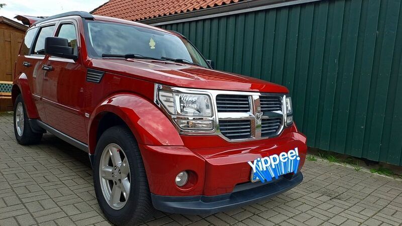 Rot Gebraucht 2008 Dodge Nitro SXT SUV | 5.999 € (Guter Preis) - Bild 1/4