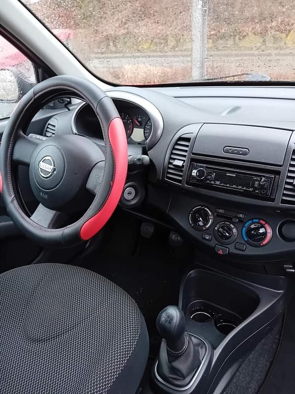 Gebraucht Nissan Micra 65 PS (47 kW) 2009 Rot Kleinwagen