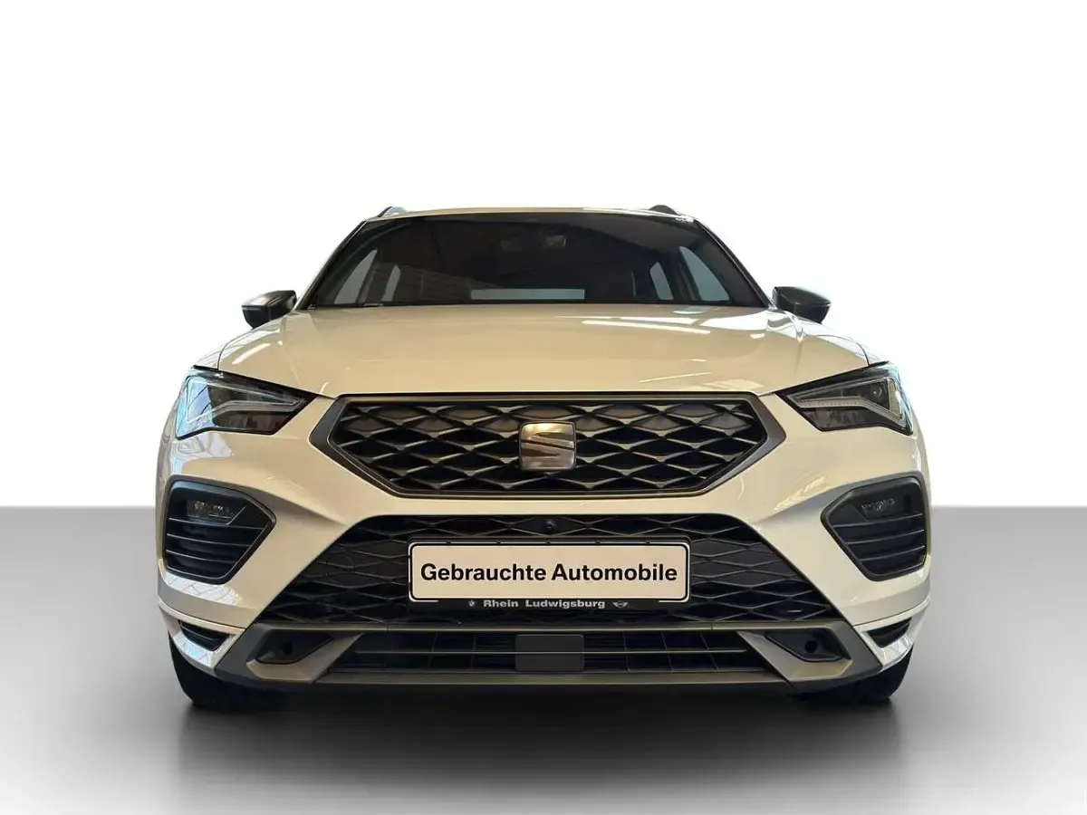 Używany Seat Ateca 150 KM (110 kW) 2020 Biały SUV