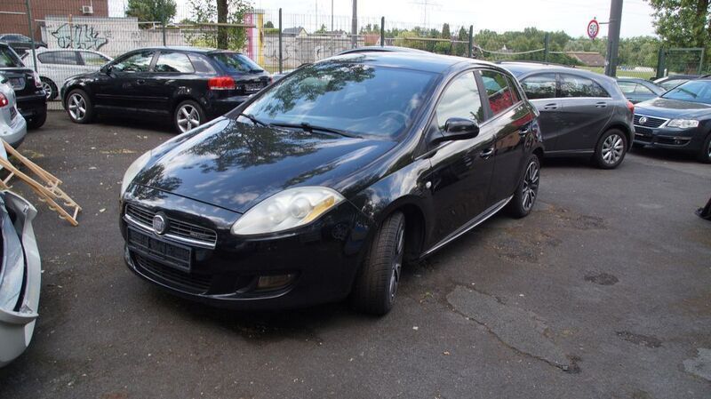 Schwarz Gebraucht 2009 Fiat Bravo Racing Kleinwagen | 1.290 € (Superpreis) - Bild 1/4