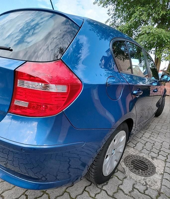 Gebraucht BMW 118 143 PS (105 kW) 2008 Blau Kleinwagen