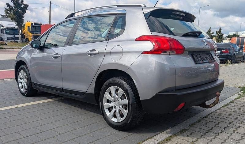 Gebraucht Peugeot 2008 Access 82 PS (60 kW) 2015 Grau SUV