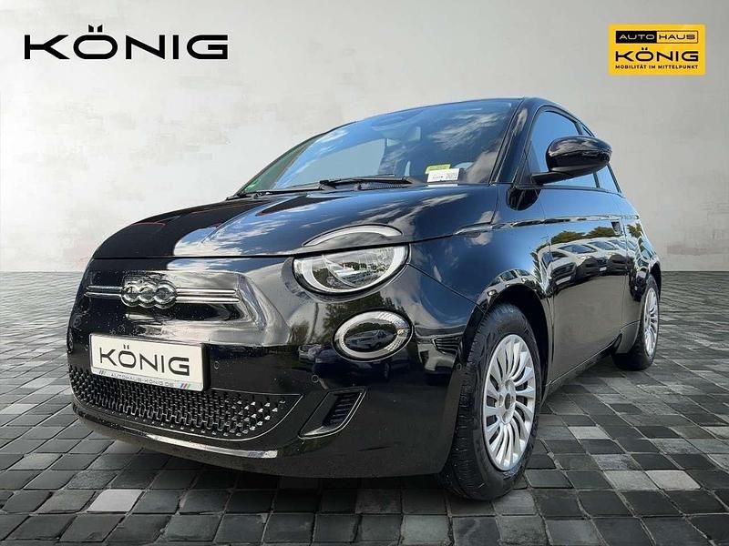 Onyxschwarz Gebraucht 2023 Fiat 500e Kleinwagen | 25.989 € (Etwas zu teuer) - Bild 1/4