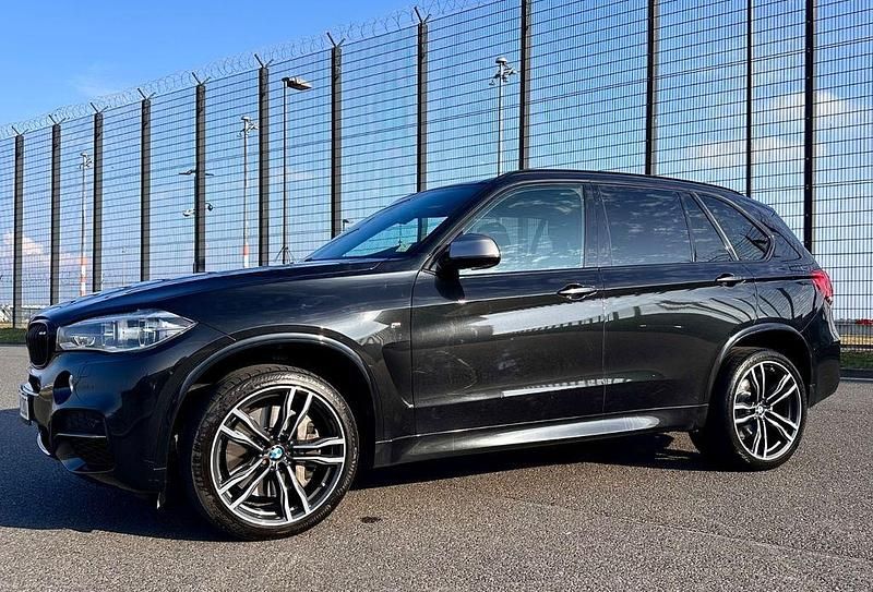 Gebraucht BMW X5 Performance 381 PS (280 kW) 2014 Schwarz SUV