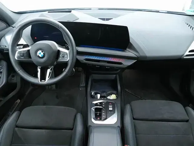 Gebraucht BMW 120 M Sport 163 PS (119 kW) 2025 Schwarz Kleinwagen