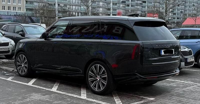 Gebraucht Land Rover Range Rover 349 PS (256 kW) 2022 Grau SUV