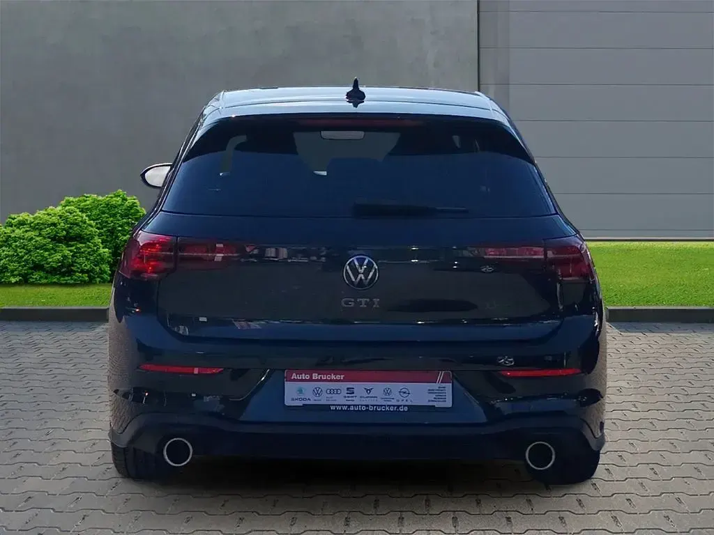 Gebraucht VW Golf VIII GTI 245 PS (180 kW) 2023 Schwarz Limousine