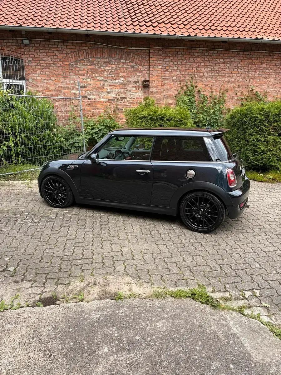 Gebraucht Mini Cooper S 174 PS (127 kW) 2007 Schwarz Kleinwagen