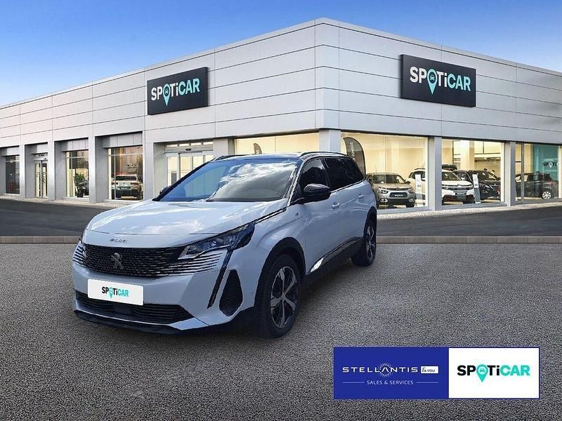 Weiß Gebraucht 2023 Peugeot 5008 GTi Van / Kleinbus | 34.990 € (Teuer) - Bild 1/4