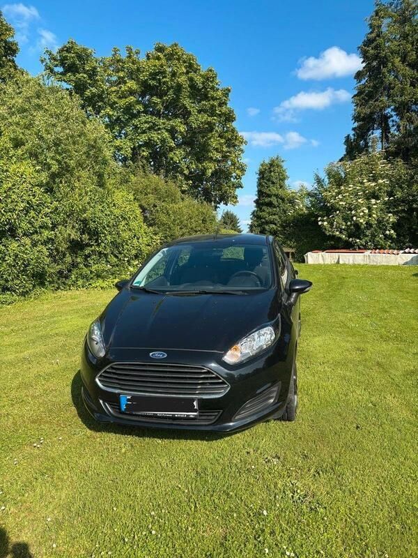 Schwarz Gebraucht 2014 Ford Fiesta SYNC Edition Kleinwagen | 4.999 € (Fairer Preis) - Bild 1/4