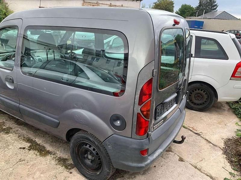 Gebraucht Renault Kangoo Authentique 58 PS (42 kW) 2002 Hologram grey Van / Kleinbus