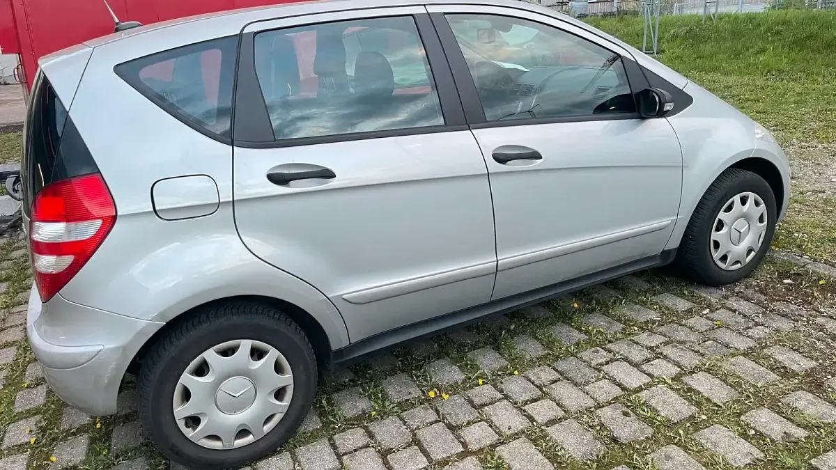 Gebraucht Mercedes A150 100 PS (73 kW) 2007 Silber Kleinwagen