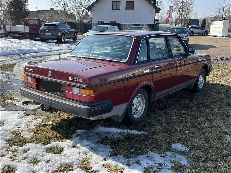 Gebraucht Volvo 240 101 PS (74 kW) 1986 Limousine