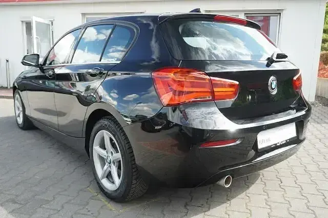 Gebraucht BMW 118 Advantage 136 PS (100 kW) 2019 Schwarz ii Kleinwagen