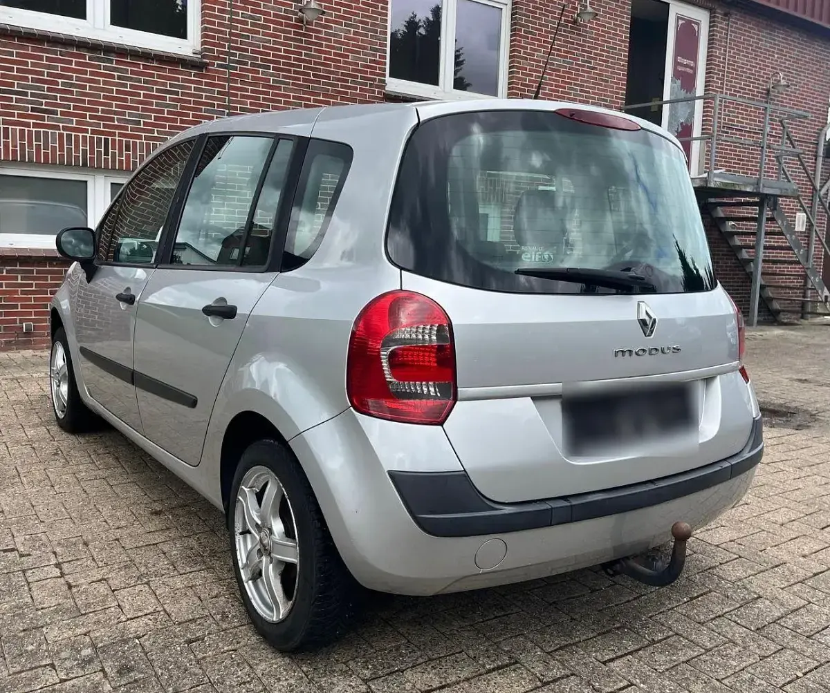 Gebraucht Renault Modus 75 PS (55 kW) 2008 Grau Van / Kleinbus