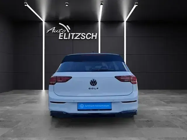 Gebraucht VW Golf VIII R-line 150 PS (110 kW) 2025 Weiß Limousine