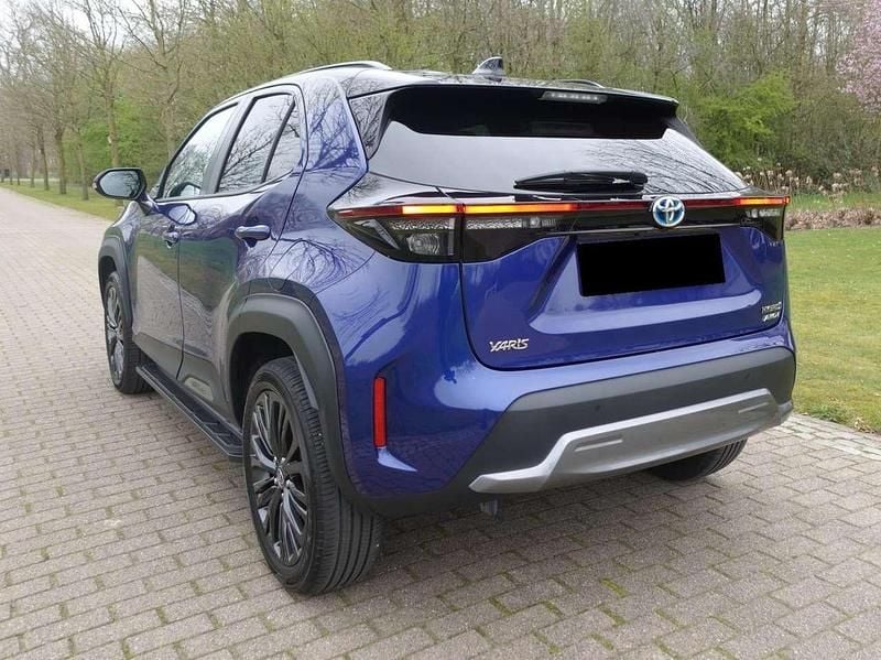 Gebraucht Toyota Yaris 92 PS (67 kW) 2022 Blau Kleinwagen