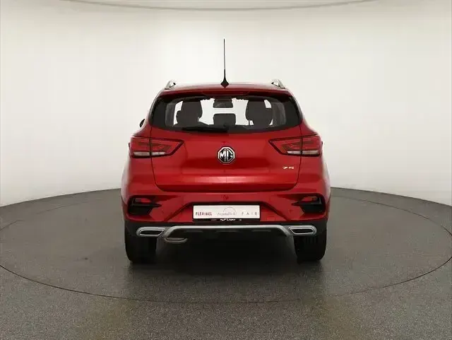 Gebraucht MG ZS Luxury 111 PS (81 kW) 2024 Rot SUV