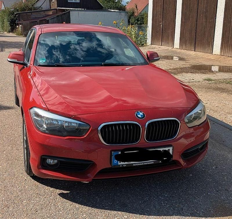 Rot Gebraucht 2017 BMW 118 Advantage Kleinwagen | 14.000 € (Fairer Preis) - Bild 1/1