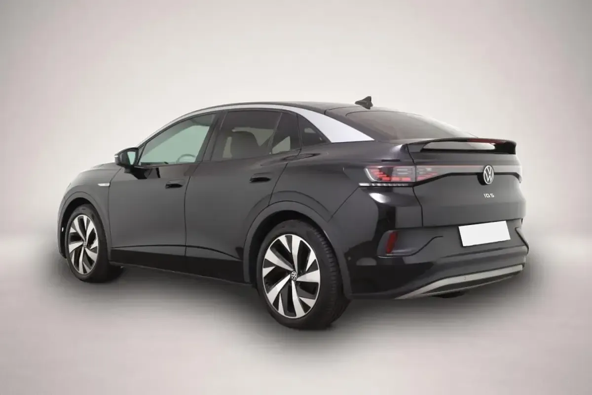 Gebraucht VW ID.5 Pro Performance 150 kW (204 PS) 2023 Manufacturer SUV
