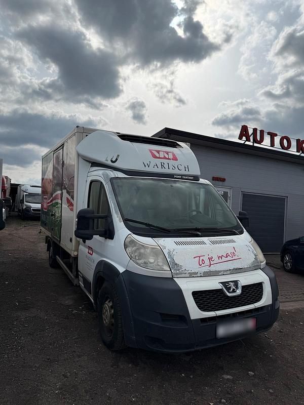 Gebraucht Peugeot Boxer 180 PS (132 kW) 2012 Weiß Van