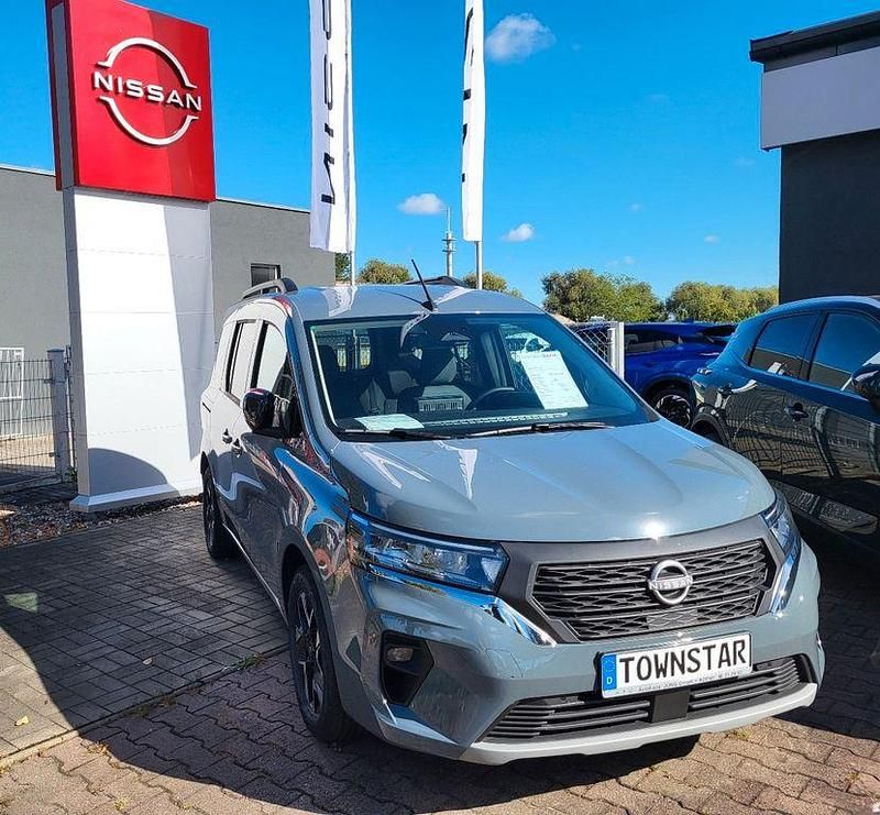 Grau Neu 2025 Nissan Townstar N-Connecta Van / Kleinbus | 28.995 € (Etwas zu teuer) - Bild 1/4