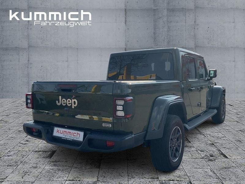 Gebraucht Jeep Gladiator Overland 264 PS (194 kW) 2023 Grün Pickup