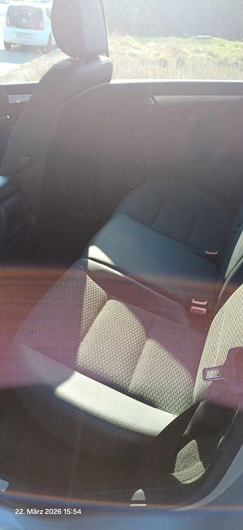 Gebraucht Mercedes B170 116 PS (85 kW) 2008 Silber Van / Kleinbus