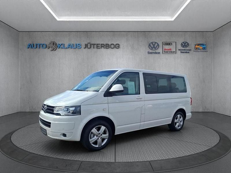Weiß Gebraucht 2015 VW T5 Comfortline Van | 25.950 € (Teuer) - Bild 1/4
