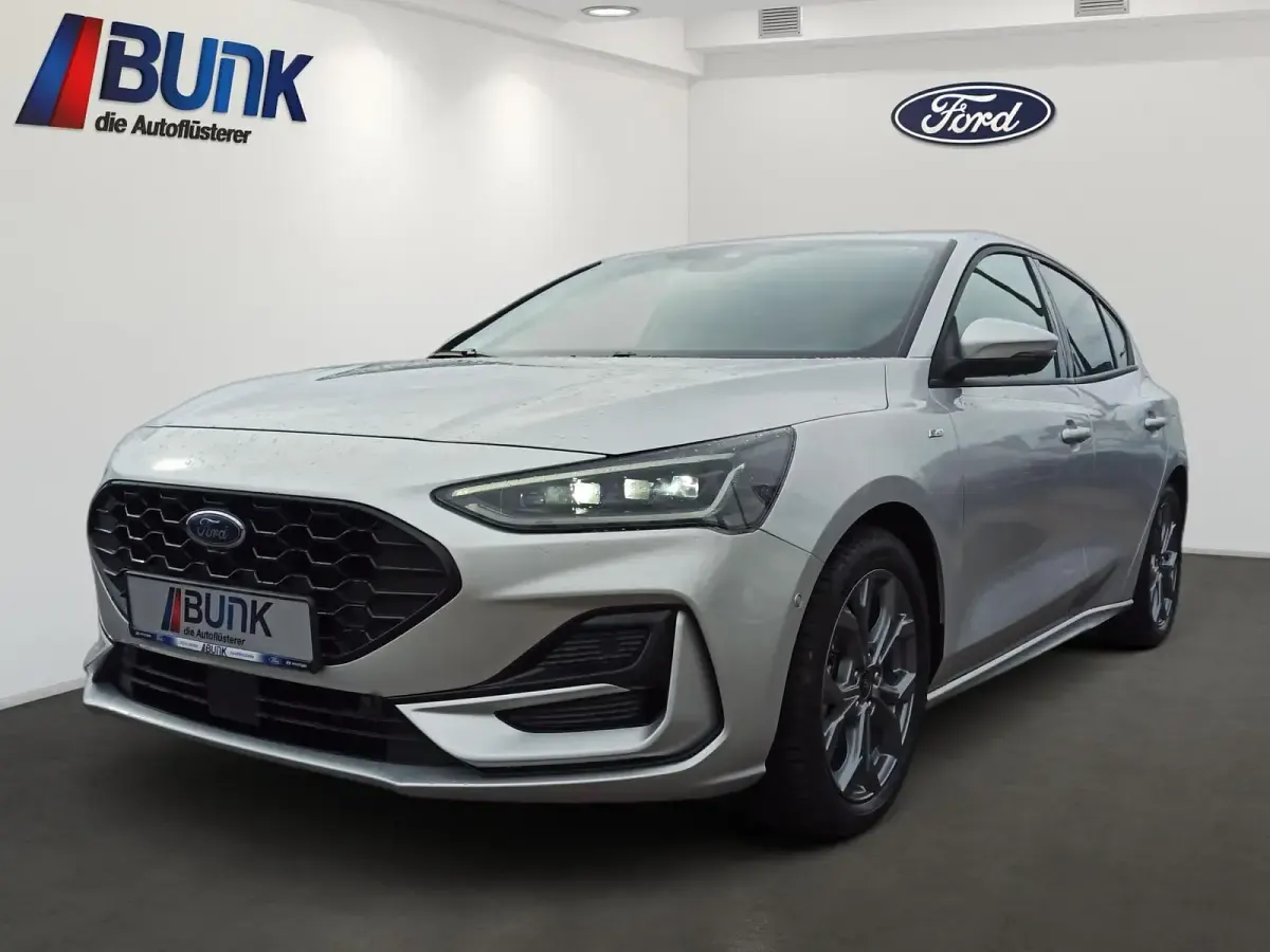 Gebraucht Ford Focus ST-Line X 155 PS (114 kW) 2023 Limousine