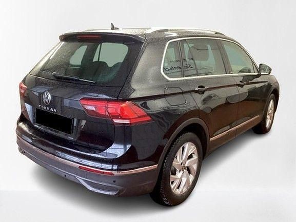Gebraucht VW Tiguan Move 150 PS (110 kW) 2023 Deep black perleffekt SUV