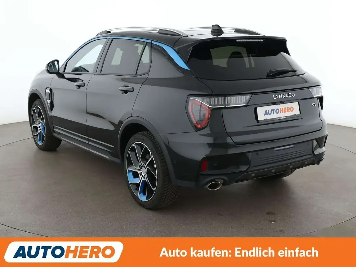 Gebraucht Lynk & Co 01 261 PS (191 kW) 2025 Schwarz SUV