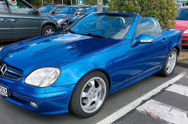 Blau Gebraucht 2001 Mercedes SLK200 Cabrio | 4.950 € (Fairer Preis) - Bild 1/4