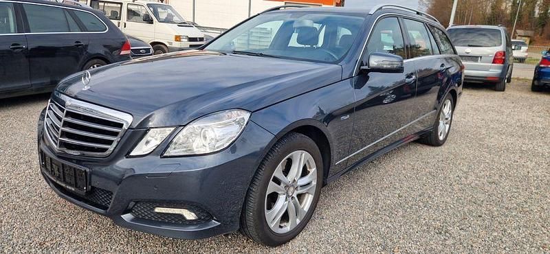 Second-hand Mercedes E250 204 CP (150 kW) 2010 Gri Break