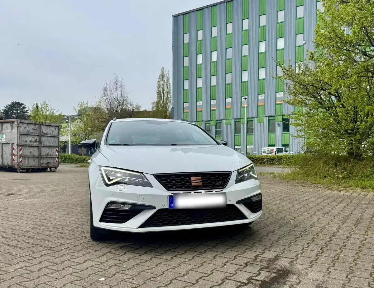 Gebraucht Seat Leon ST 4Drive 300 PS (220 kW) 2019 Weiß Kombi
