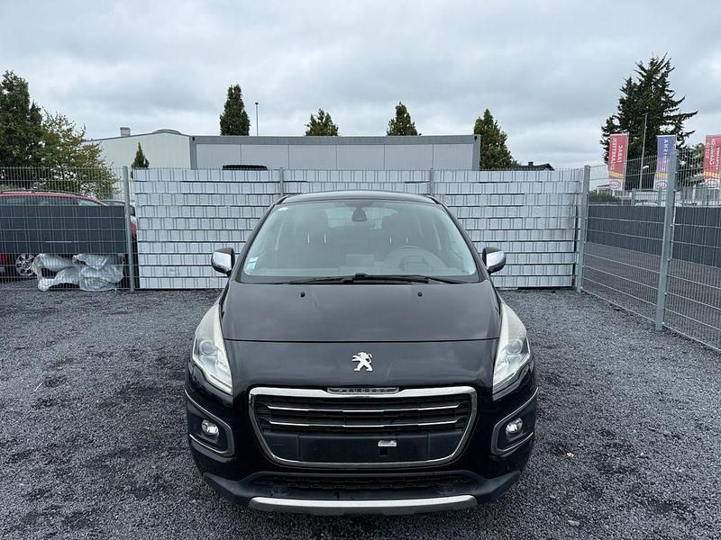 Schwarz Gebraucht 2015 Peugeot 3008 Allure SUV | 4.800 € (Guter Preis) - Bild 1/4