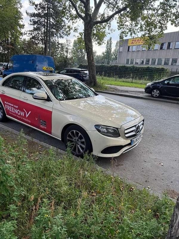 Gebraucht 2017 Mercedes E200 Limousine | 5.500 € (Superpreis) - Bild 1/4