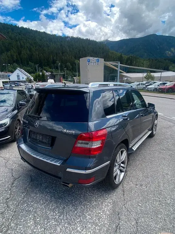 Gebraucht Mercedes GLK220 170 PS (125 kW) 2009 Grau SUV