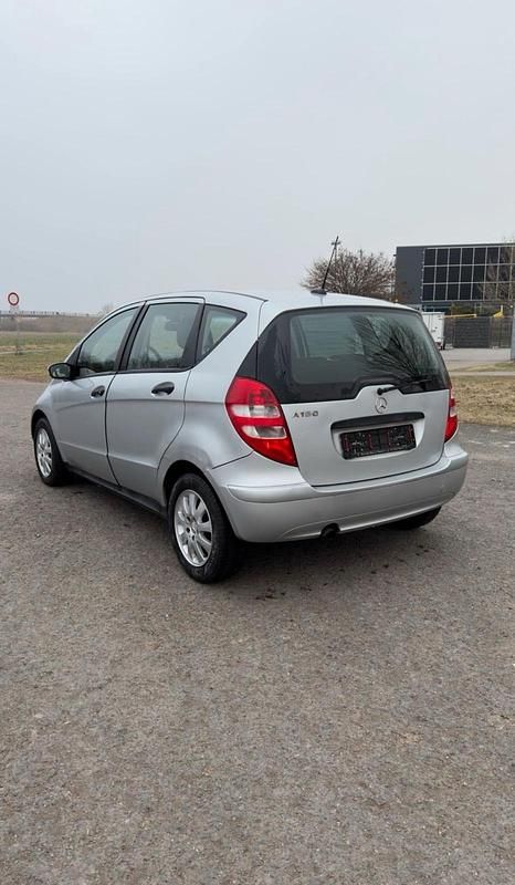 Gebraucht Mercedes A150 95 PS (69 kW) 2007 Silber Limousine