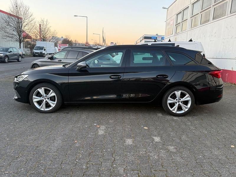 Gebraucht Seat Leon FR 150 PS (110 kW) 2022 Schwarz Limousine
