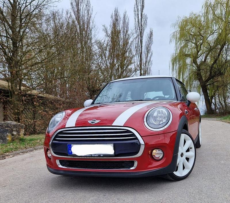Gebraucht Mini Cooper Salt 136 PS (100 kW) 2015 Rot Kleinwagen