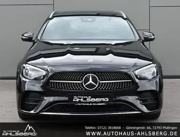 Gebraucht Mercedes E200 AMG 197 PS (144 kW) 2023 Obsidianschwarz  lack Kombi