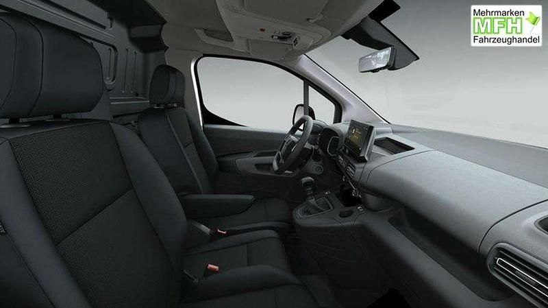 Neu Opel Combo 102 PS (75 kW) 2026 Kaolinweiß Van