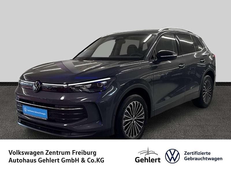 Grau Gebraucht 2025 VW Tiguan Goal SUV | 39.900 € - Bild 1/4