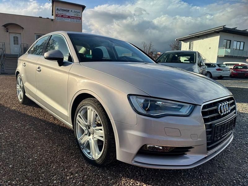 Gebraucht Audi A3 Ambition 125 PS (91 kW) 2013 Grau Limousine