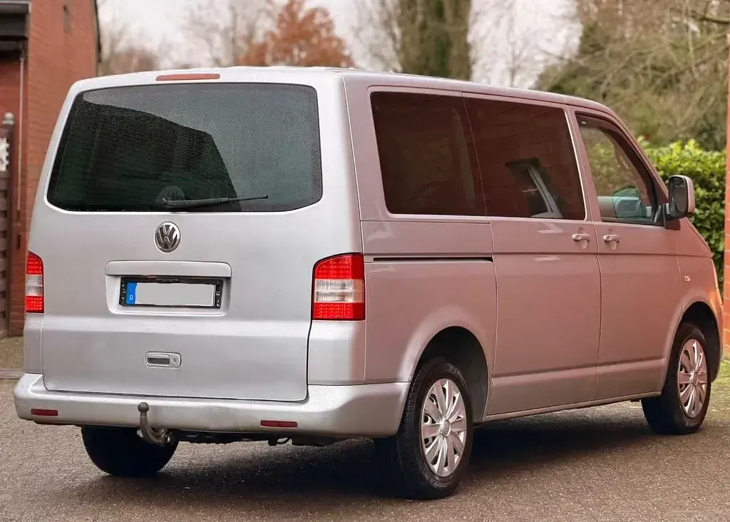 Gebraucht VW T5 Trendline 131 PS (96 kW) 2006 Silber Van